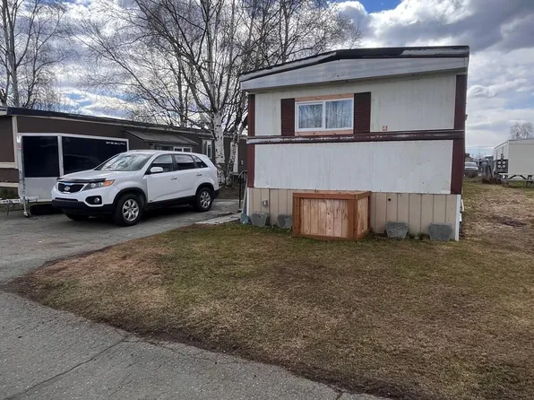 5900 Tinian St, Anchorage, AK 99507
