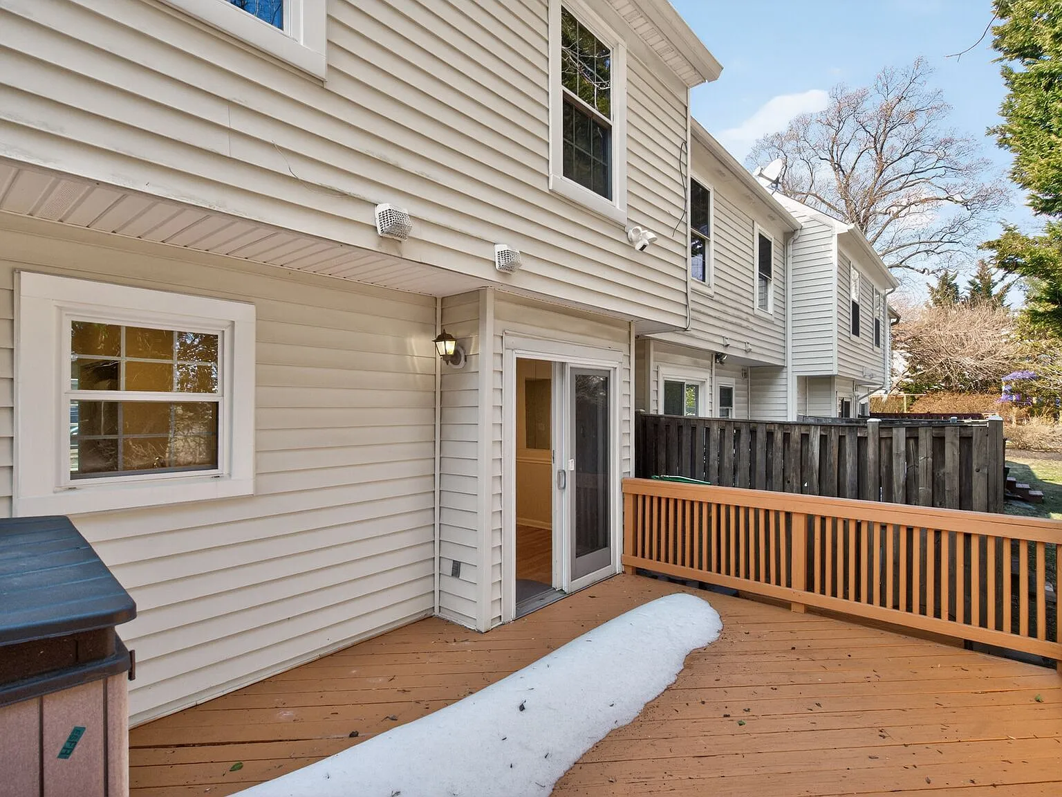 8 Suncroft Court - 1 — Photo 2