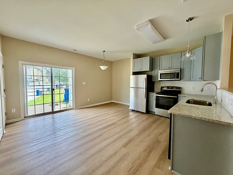 3965 Volkswalk Pl — Photo 2