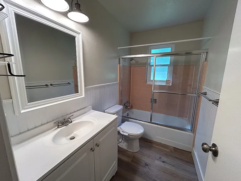 1748 Neal Dow Ave — Photo 5
