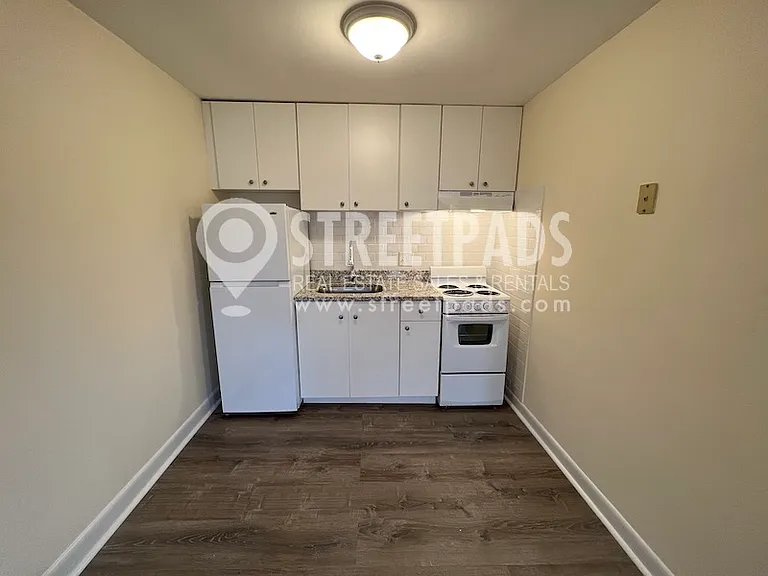 64 Brighton Ave #407 — Photo 2