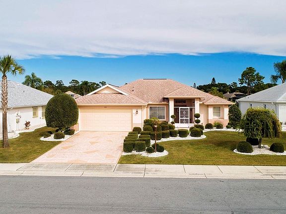2nd image of 321 Caloosa Palms Ct