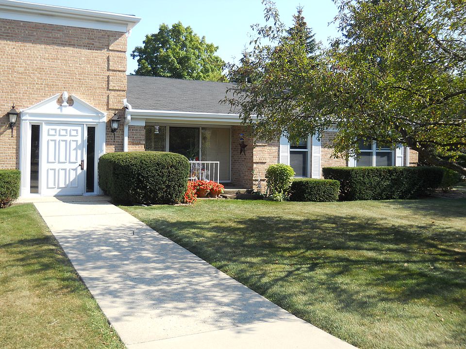 1st image of 937 W Heritage Ct