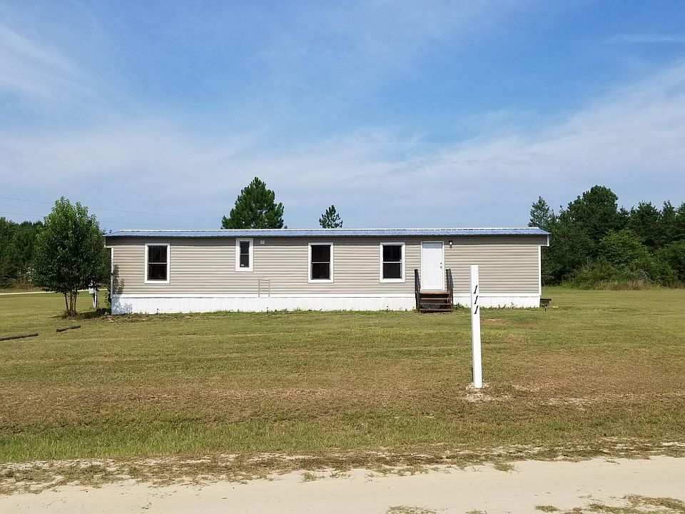 2nd image of 118 Mill Rd