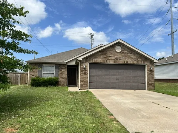 217 Regency Dr, Barling, AR 72923