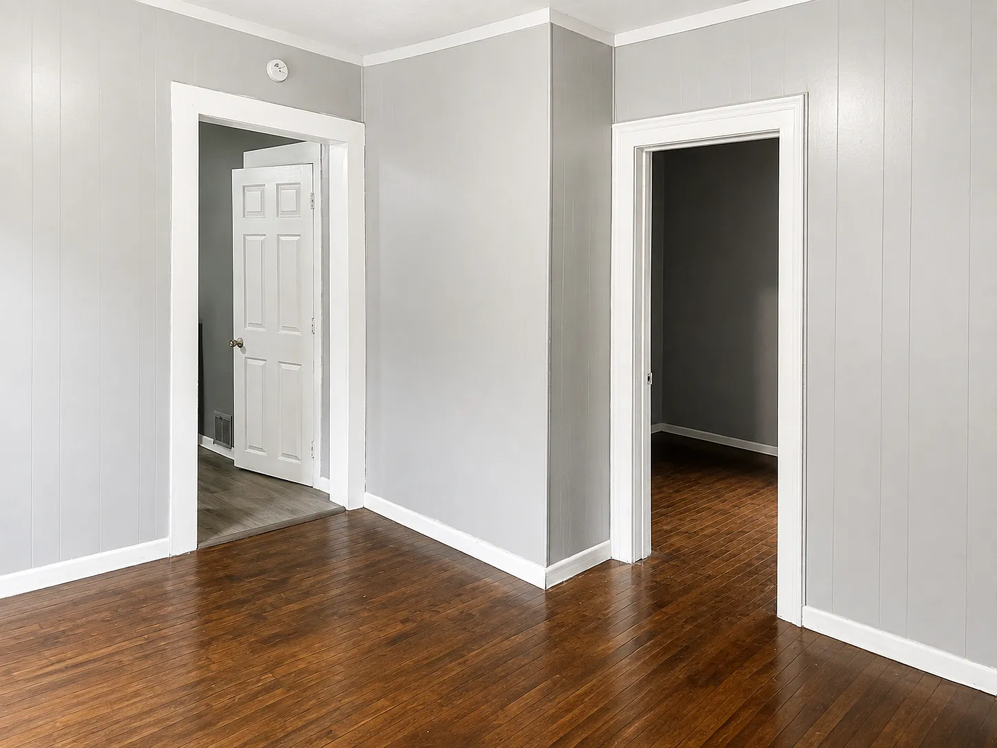 2 bed, 900 sqft, $1,425 — Photo 2