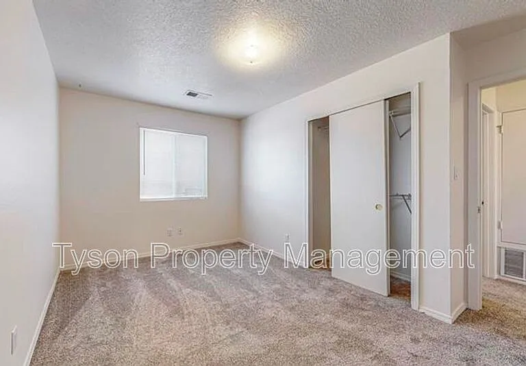 1817 Sierra Norte Loop NE — Photo 18