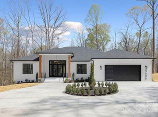 3409 Waxhaw Indian Trail Rd S, Waxhaw, NC 28173