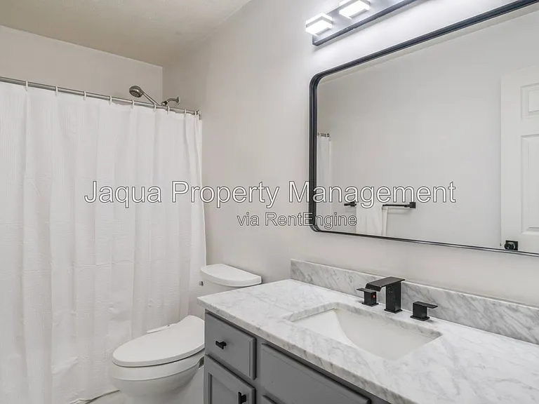 3397 Hampstead Ct — Photo 17