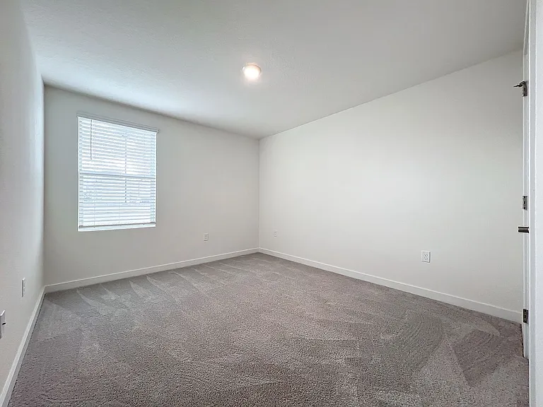 231 Dapper Ct — Photo 27