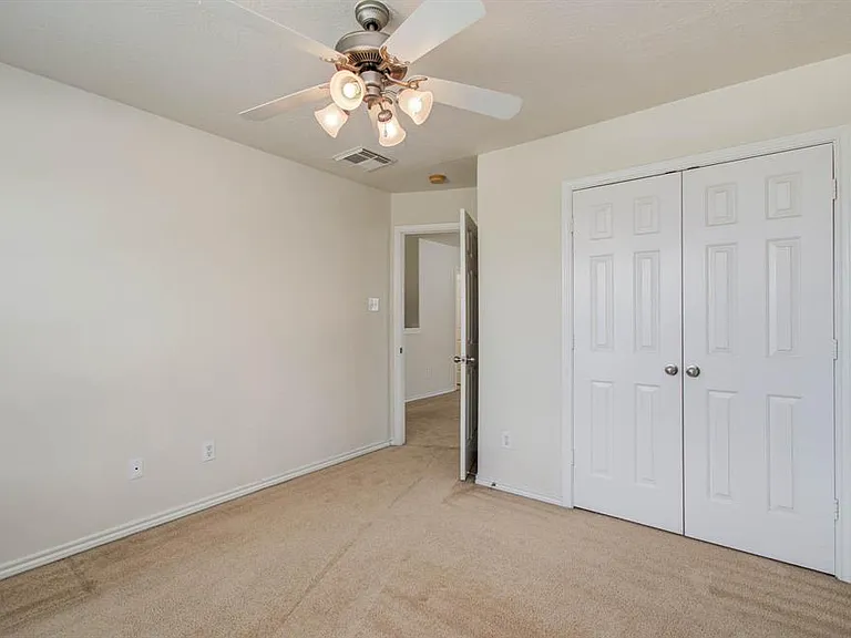12026 Parkers Hideaway Dr — Photo 28