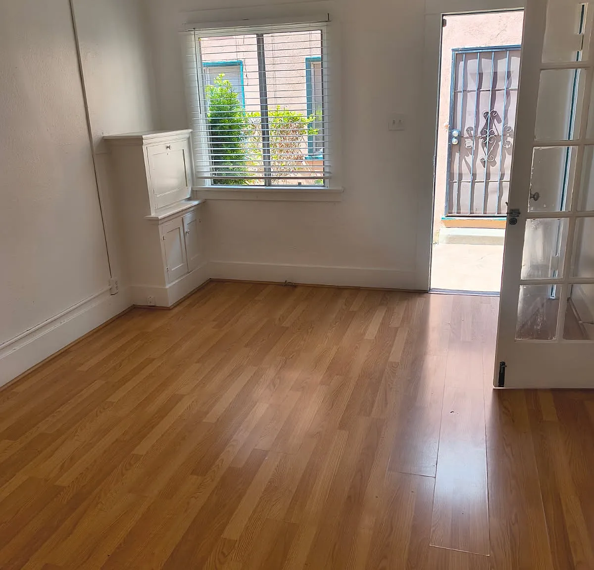 Studio, $1,625 — Photo 4