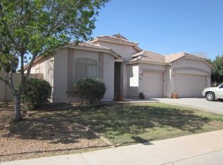 1070 S Pueblo St, Gilbert, AZ 85233
