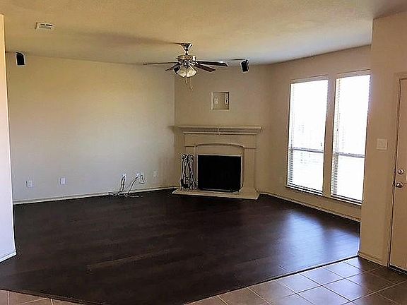 5th image of 1401 Elkford Ln