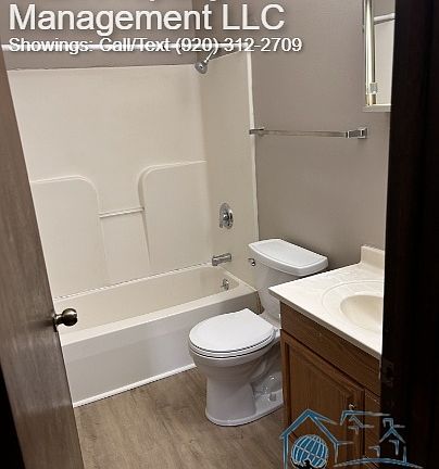 3rd image of 601 Melanie Ln