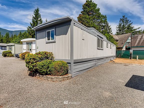 2nd image of 45800 SE North Bend Way