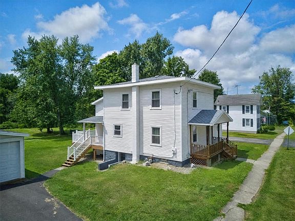 4th image of 6007 Auburn St