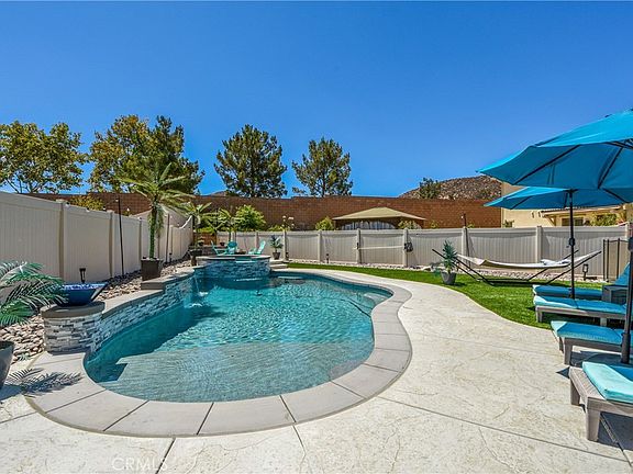 5th image of 27256 Old Miner Cir