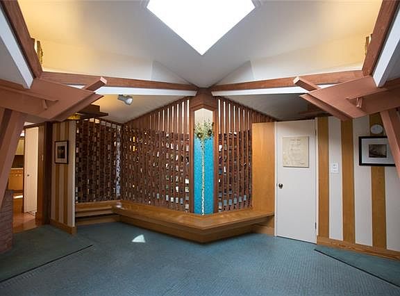 5th image of 5328 Bellaire Dr