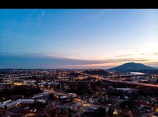 709 W Bell Ave, Chattanooga, TN 37405