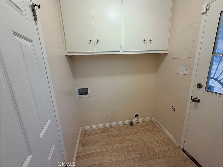 2513 Birch St — Photo 33