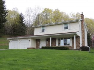 664 Powderhouse Rd, Vestal, NY 13850