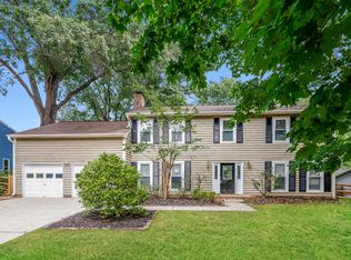 9907 Fairway Ridge Rd, Charlotte, NC 28277