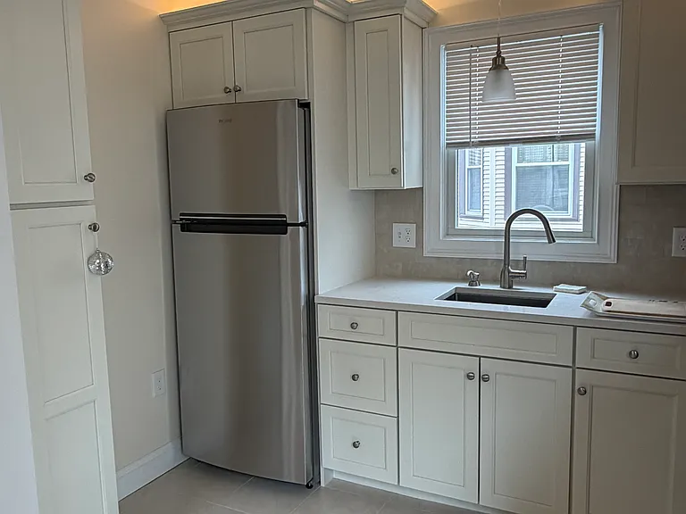 26 Brooks St #2 — Photo 2
