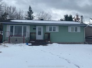 9 James St, Petawawa, ON K8H 3B4
