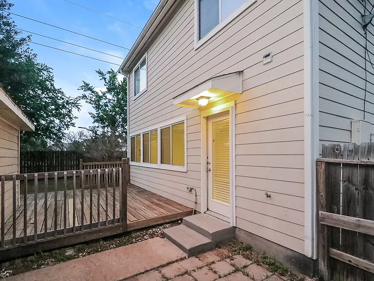 20624 Patriot Park Ln — Photo 17