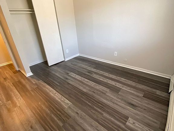 5th image of 2036 Wayne Ave APT D