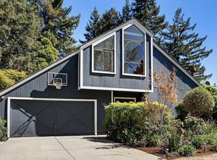 405 Hedgerow Ct, Mountain View, CA 94041