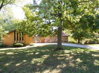 130 Kings Dr, Florissant, MO