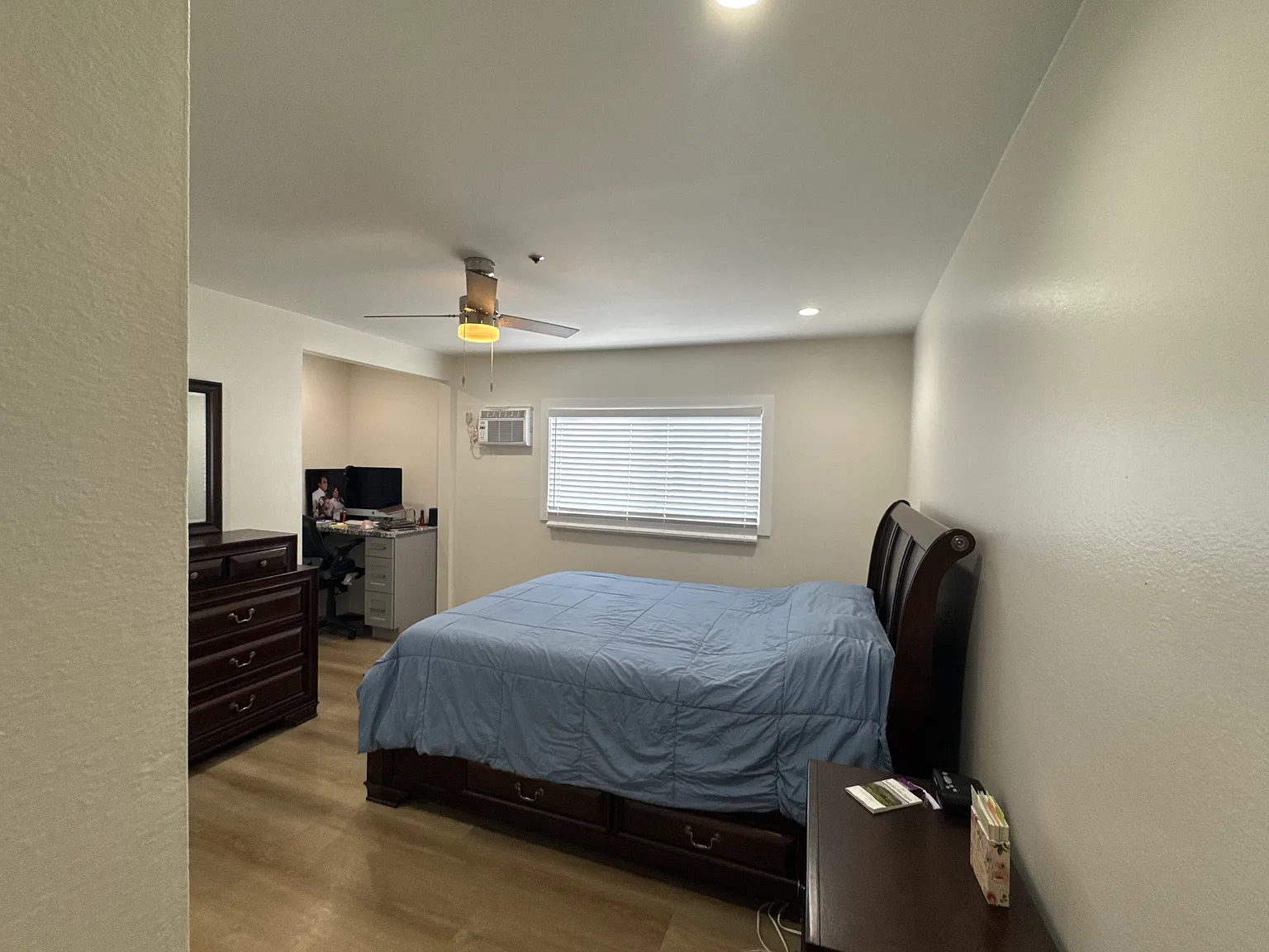 3 bed, 1300 sqft, $3,200 — Photo 3