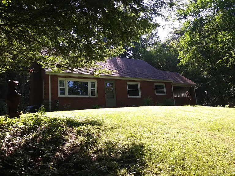 117 Fern Hollow Rd — Photo 2