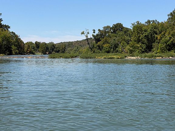 3rd image of River Rd