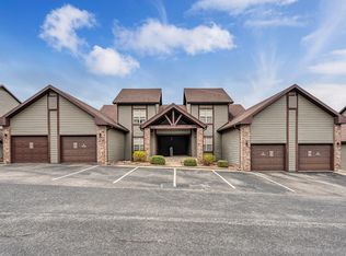 1271 Golf Dr APT 2, Reeds Spring, MO 65737