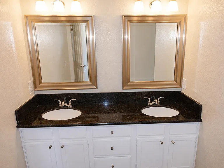 2360 Dusk Dr — Photo 10