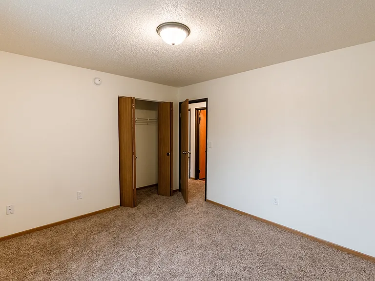 Southview III — Photo 11