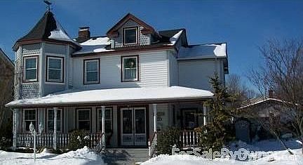 1st image of 13 Parkview Pl