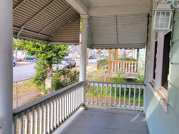 2nd image of 1617 N 21st St