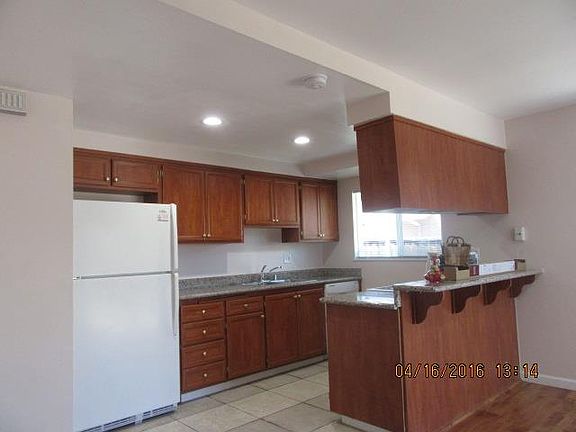 3rd image of 2310 Hopeton Ave