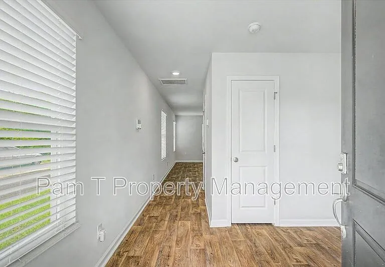 140 Birch Cir — Photo 4