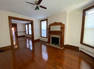 352 Willow St #1R, New Haven, CT 06511