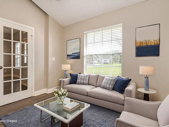 3rd image of 1572 Timber Trace Dr
