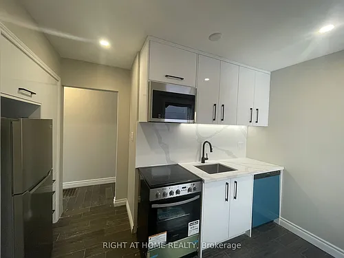 495 Salem Ave N #101 Photo 1