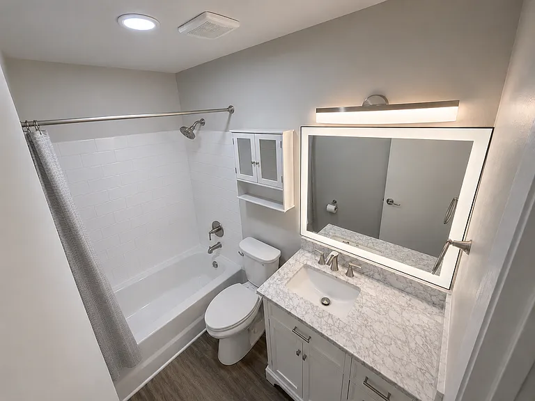 649 Governors Way — Photo 5