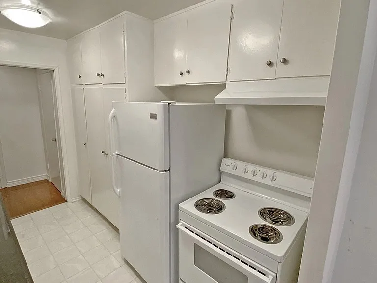 11936 Darlington Ave #201 — Photo 11