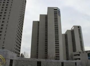 300 Riverfront Dr APT 15F, Detroit, MI 48226