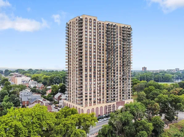 7855 Boulevard East APT 23K, North Bergen, NJ 07047